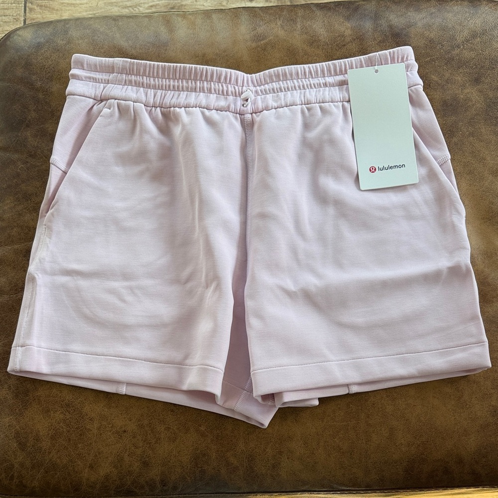 NWT Lululemon Softstreme High Rise Short 4” w Pockets Sz 8 Pink Organza Pastel - Picture 1 of 5